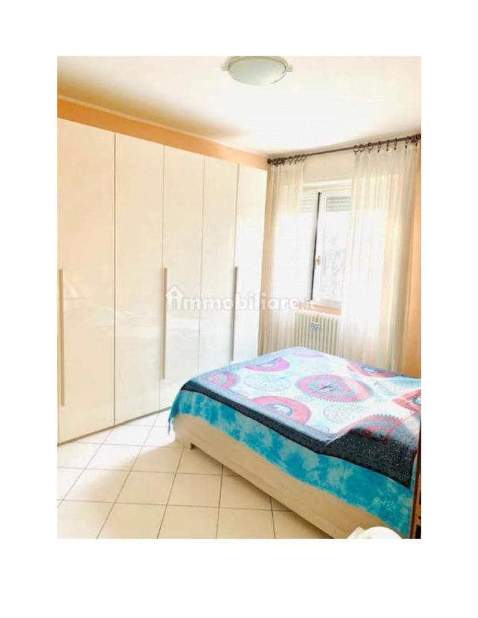 Double Room - Home Stay Milaan Buitenkant foto